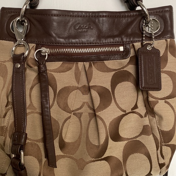 Coach Hobo Bag - Picture 2 of 3